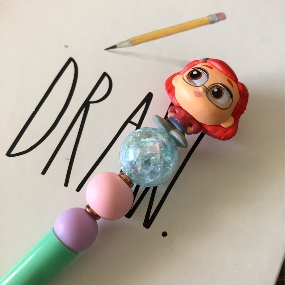 Disney Doorables: Turning Red: Meilin "Mei" Lee handmade beaded pen